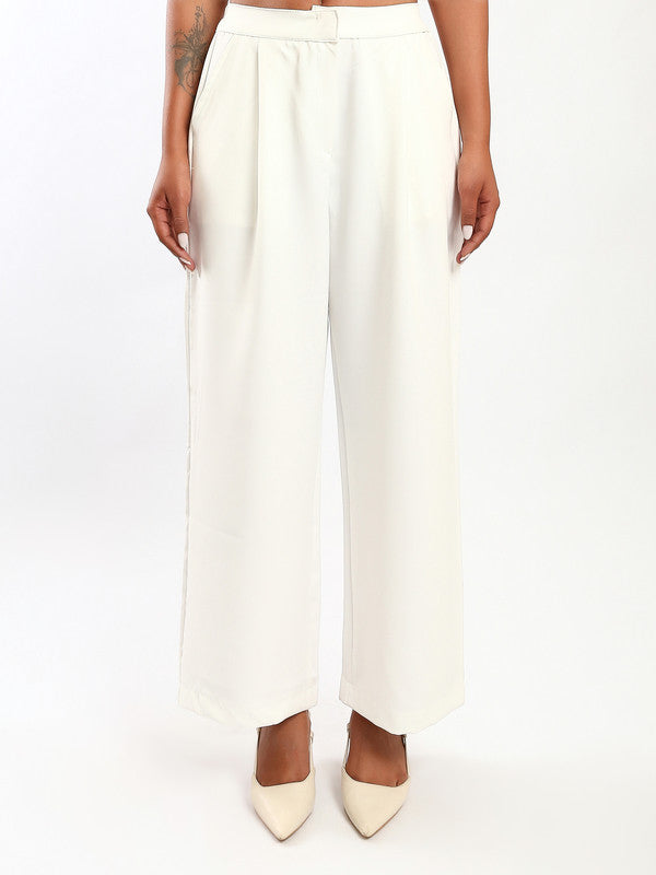 Solid Pleated Front Pants – White