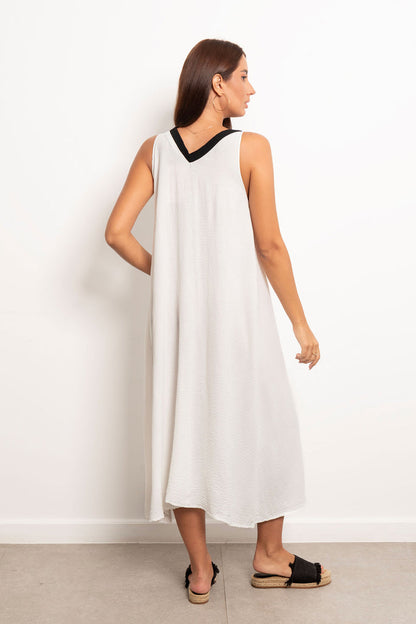 Tow Tone V-Neck Slip Maxi Dress - White