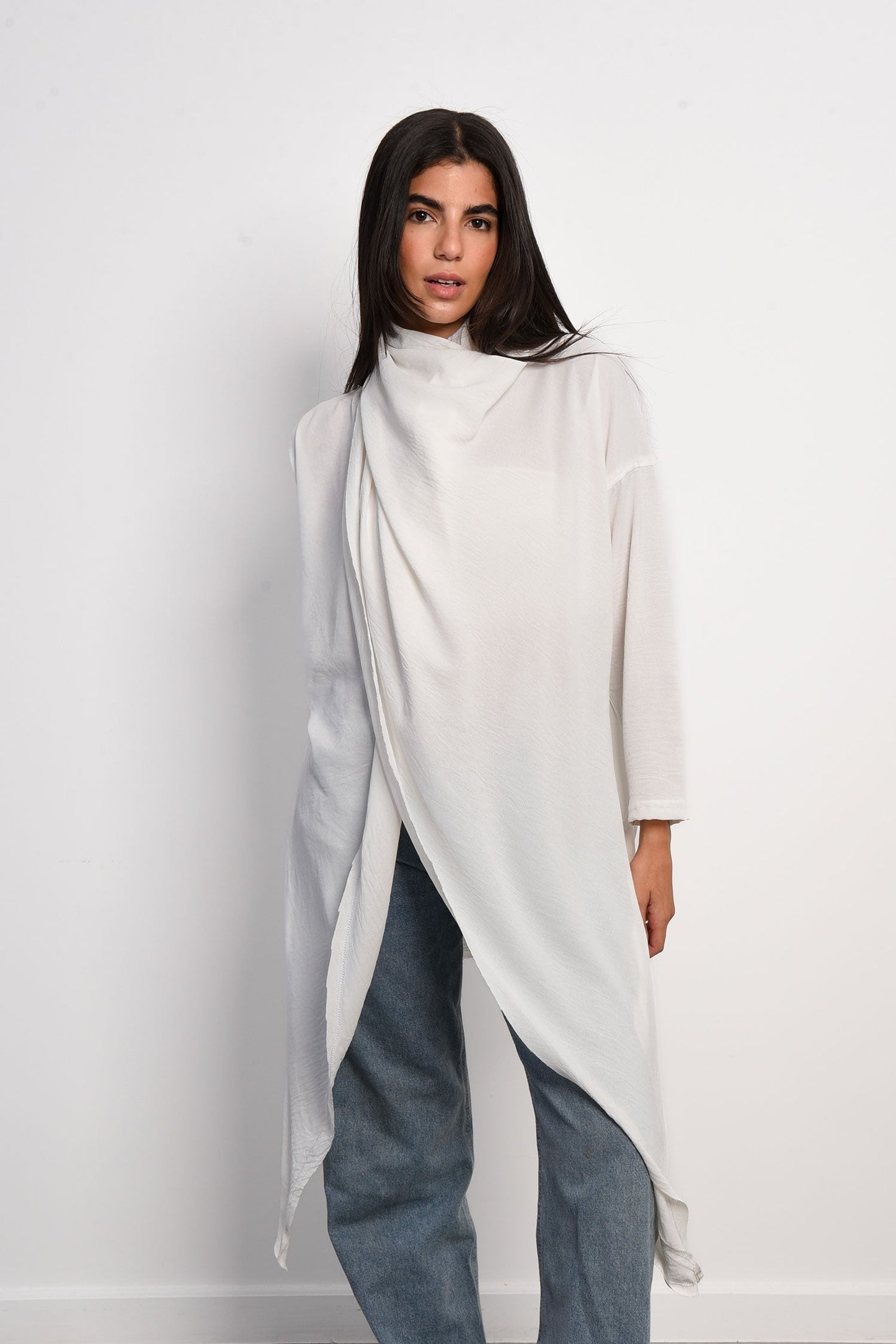 Muti Ways Flowy Cardigan -White