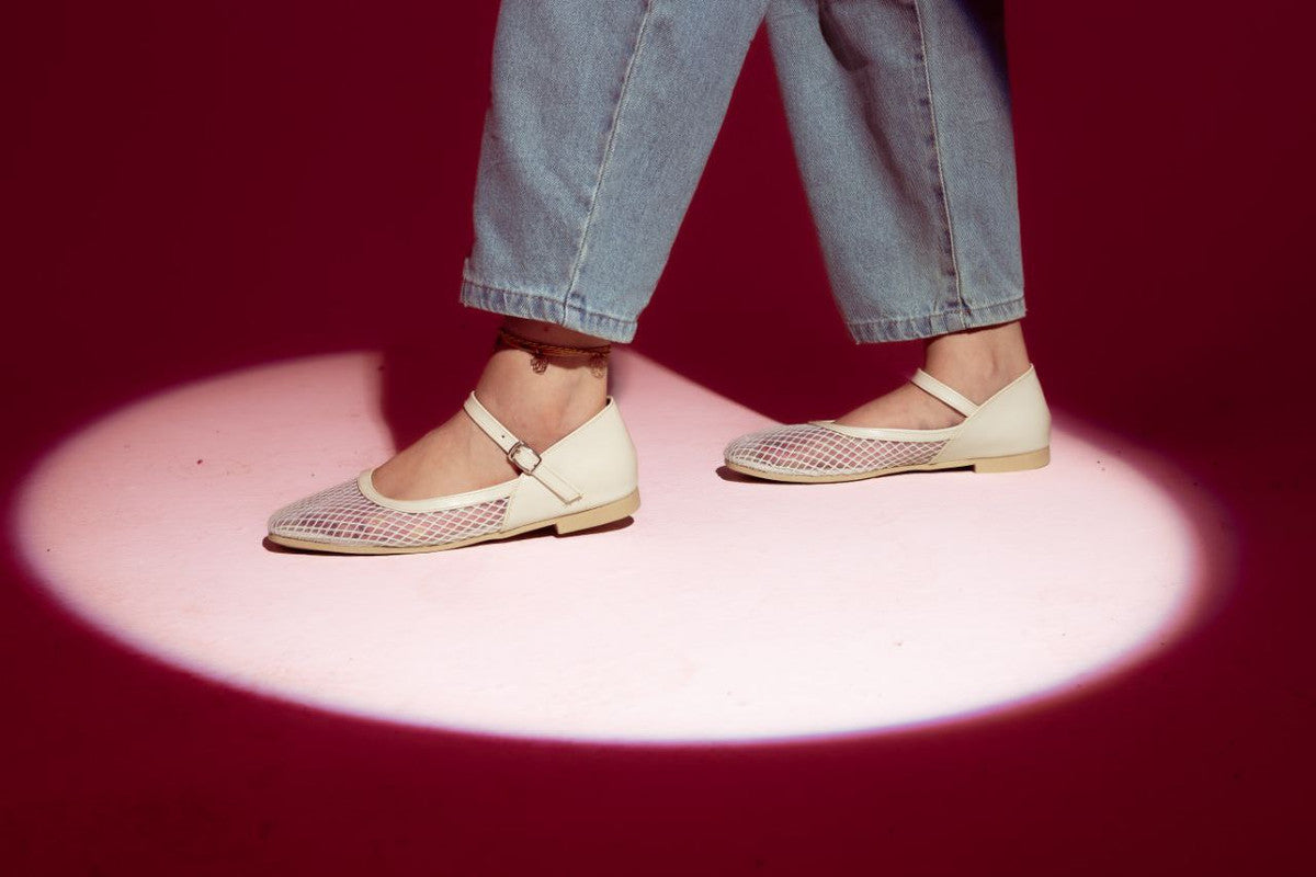 Leather Swan Ballerina Flats - Beige