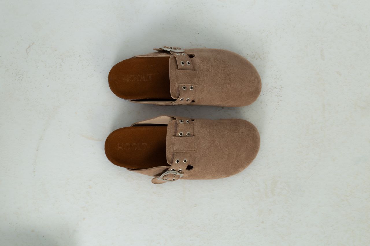 Chamois Leather Buckle Clog Mules – Beige