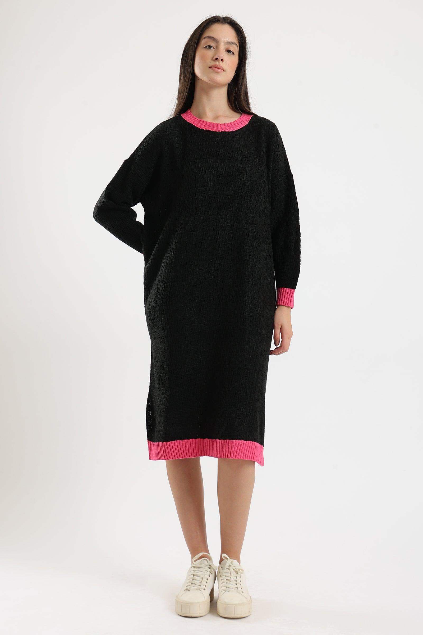 Pink Trim Wool Dress - Carina - ÙƒØ§Ø±ÙŠÙ†Ø§