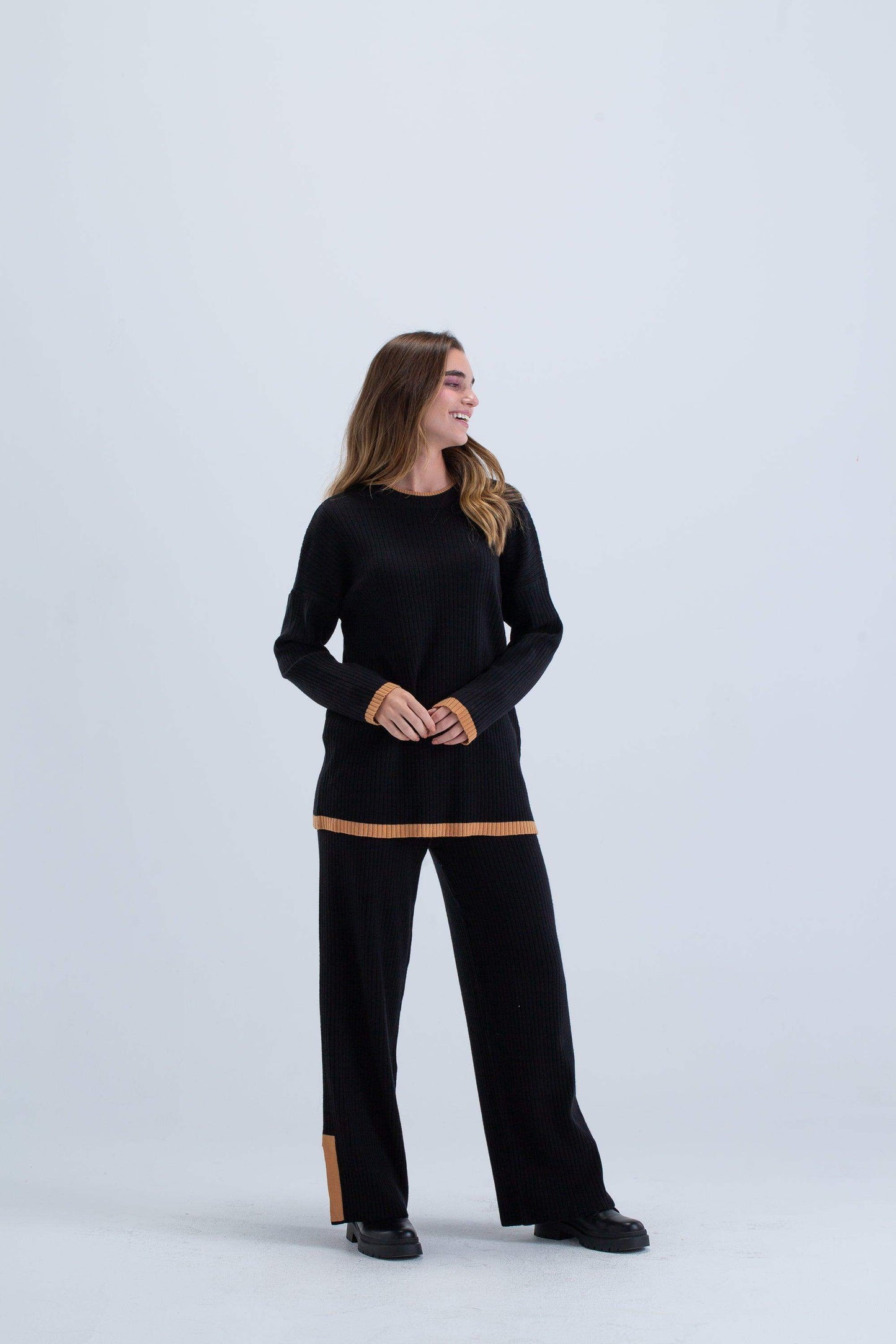 Piping Edges Loungewear Set - Carina - ÙƒØ§Ø±ÙŠÙ†Ø§