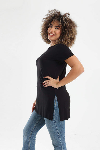 Plain Round Neck T-Shirt - Carina - ÙƒØ§Ø±ÙŠÙ†Ø§