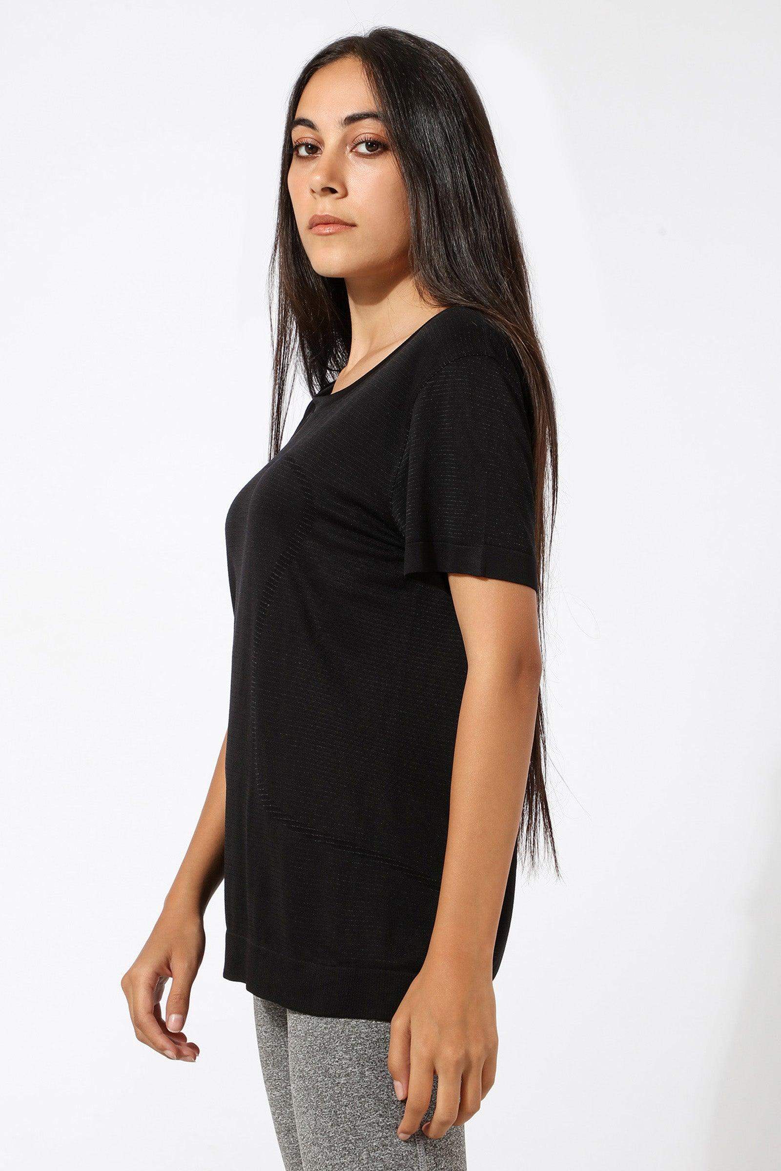 Polyester Self Pattern T-shirt - Carina - ÙƒØ§Ø±ÙŠÙ†Ø§