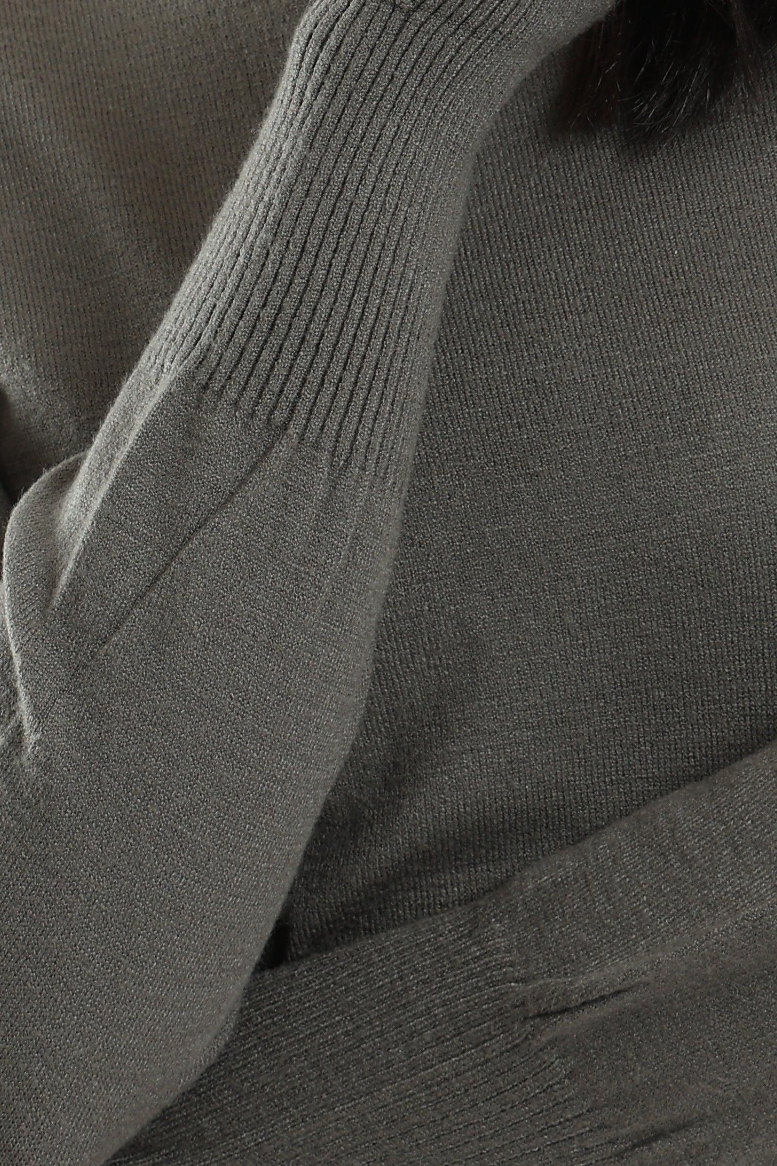 Ribbed Mock Neck Pullover - Clue Wear