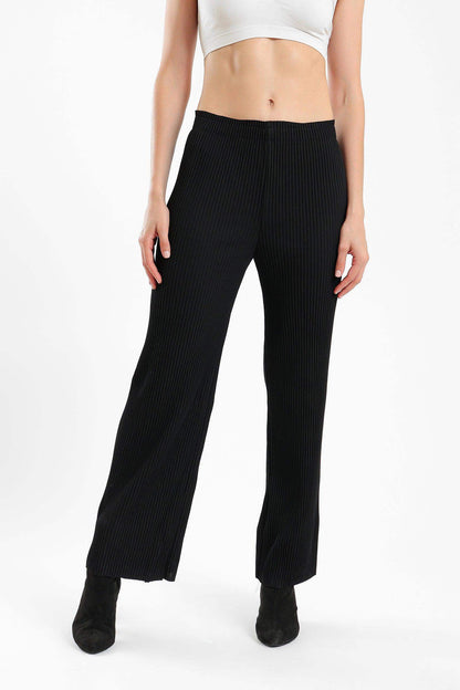 Ribbed Straight Cut Pants - Carina - ÙƒØ§Ø±ÙŠÙ†Ø§