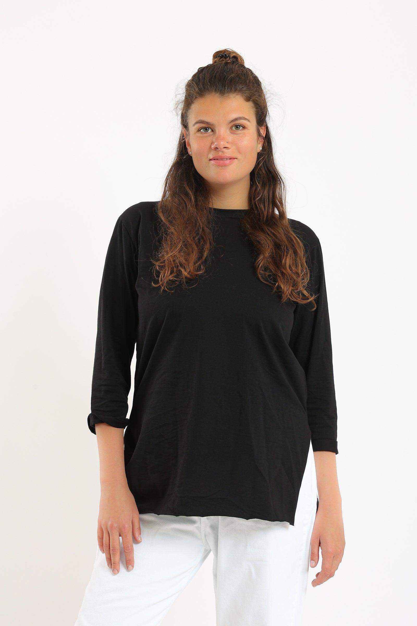 Round Neck Plain T-Shirt - Carina - ÙƒØ§Ø±ÙŠÙ†Ø§