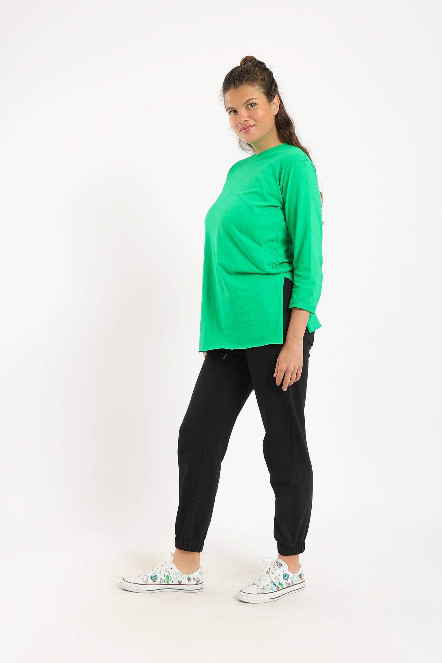 Round Neck Plain T-Shirt - Carina - ÙƒØ§Ø±ÙŠÙ†Ø§