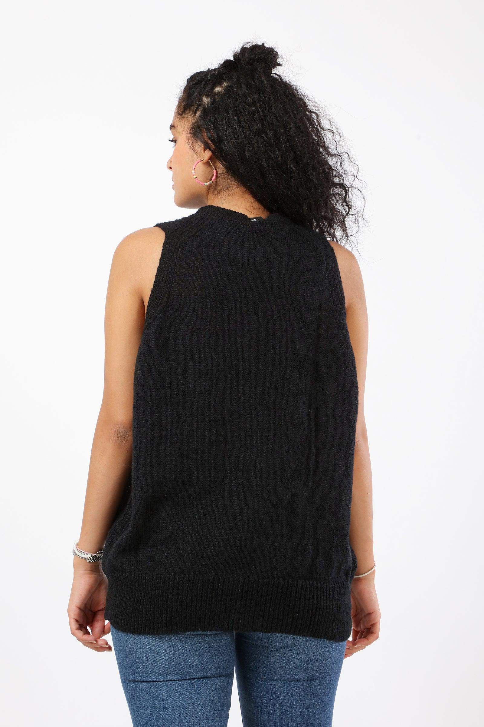 Round Neck Wool Vest - Carina - ÙƒØ§Ø±ÙŠÙ†Ø§