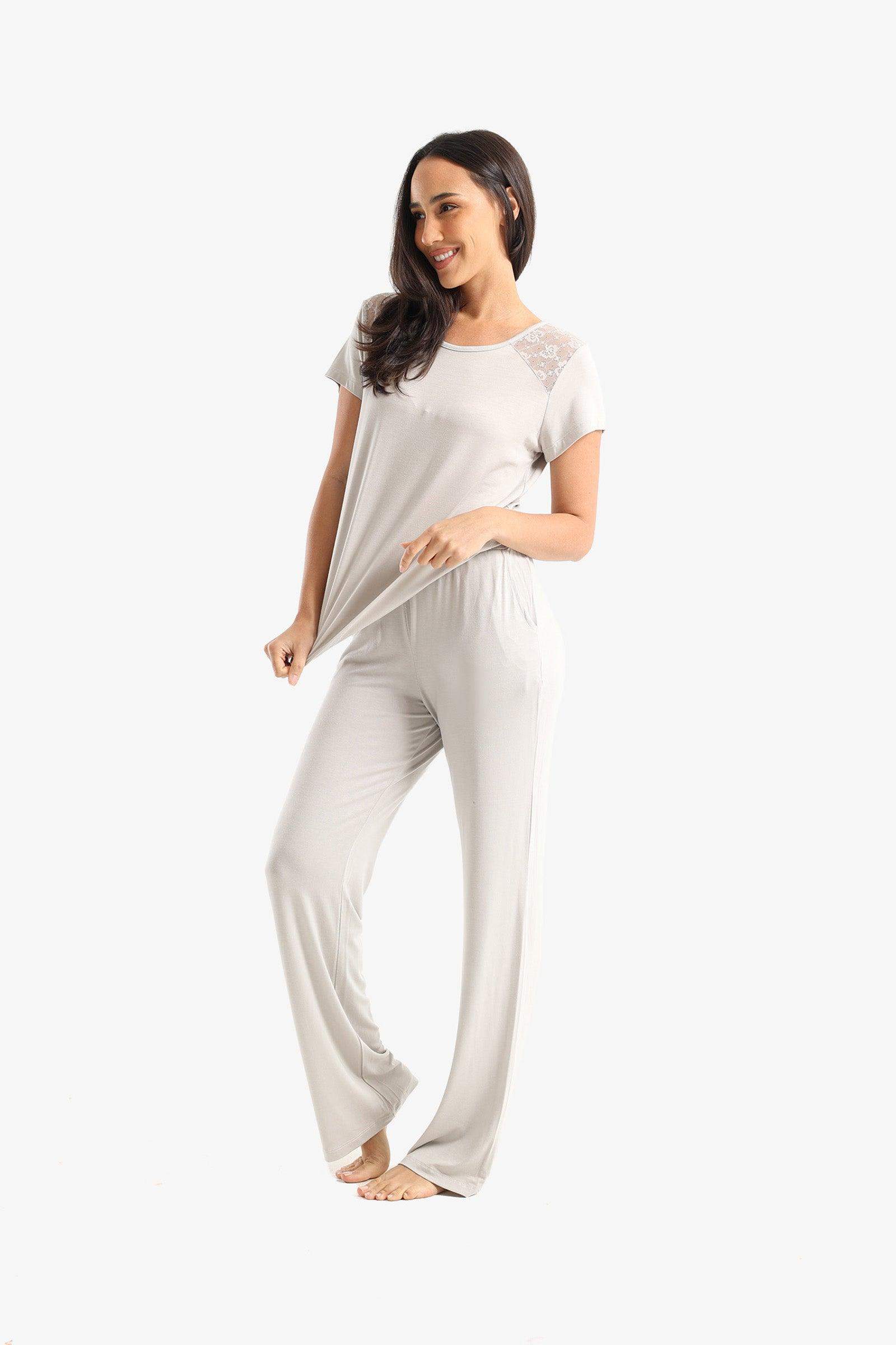 Simple & Delicate Pyjama Set - Carina - ÙƒØ§Ø±ÙŠÙ†Ø§