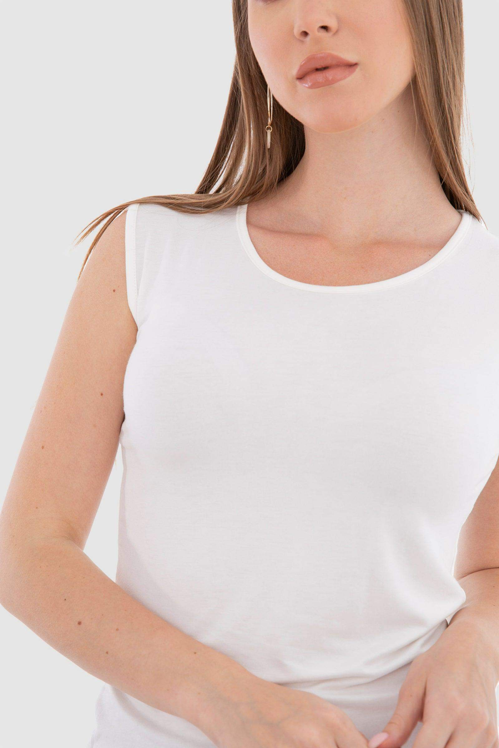 Sleeveless Crew Neck Top - Carina - ÙƒØ§Ø±ÙŠÙ†Ø§
