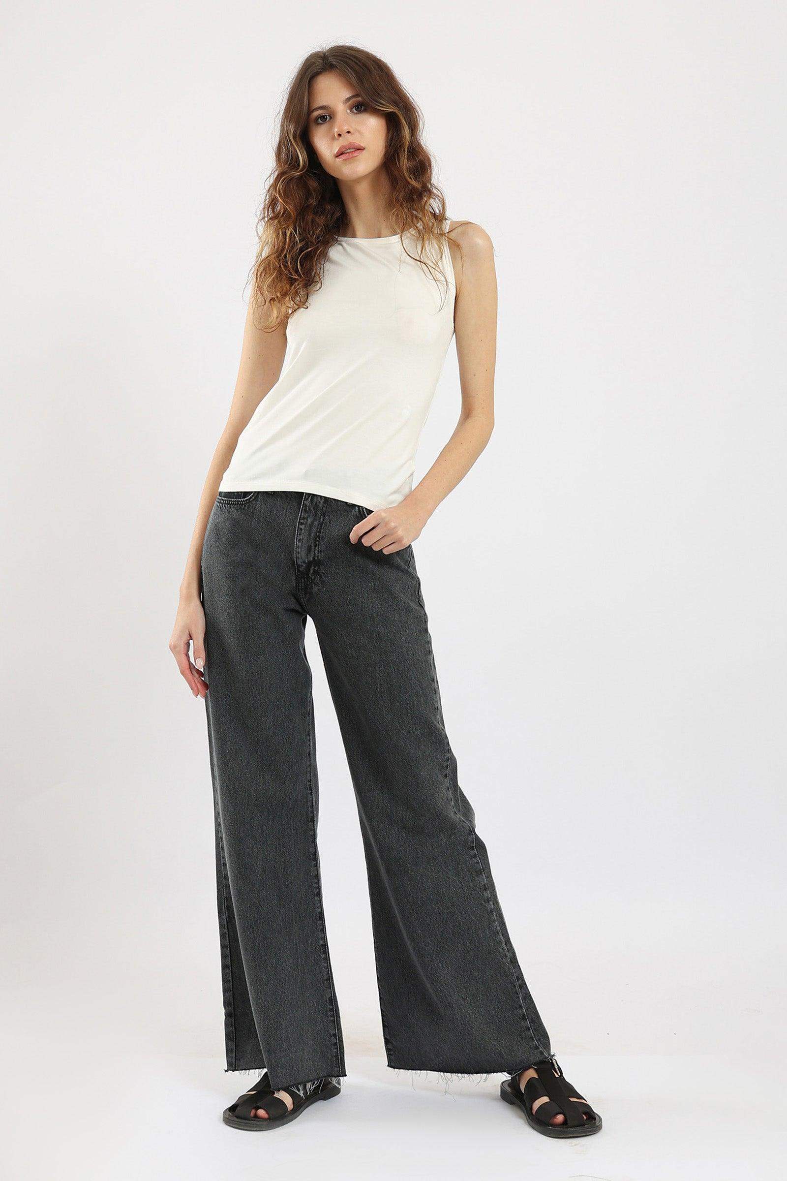 Sleeveless Crew Neck Top - Carina - ÙƒØ§Ø±ÙŠÙ†Ø§