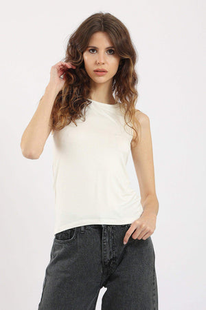 Sleeveless Crew Neck Top - Carina - ÙƒØ§Ø±ÙŠÙ†Ø§