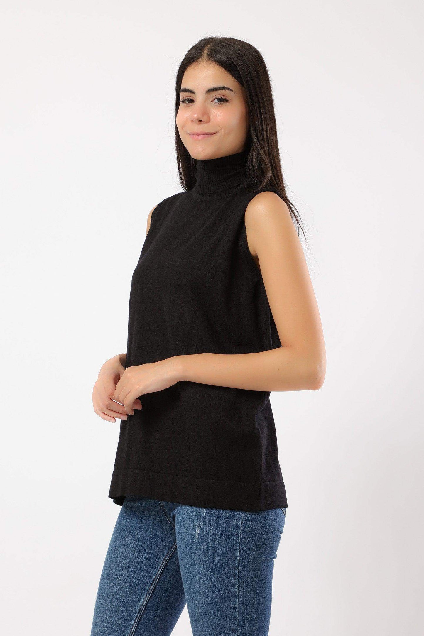 Sleeveless Solid Pullover - Carina - ÙƒØ§Ø±ÙŠÙ†Ø§