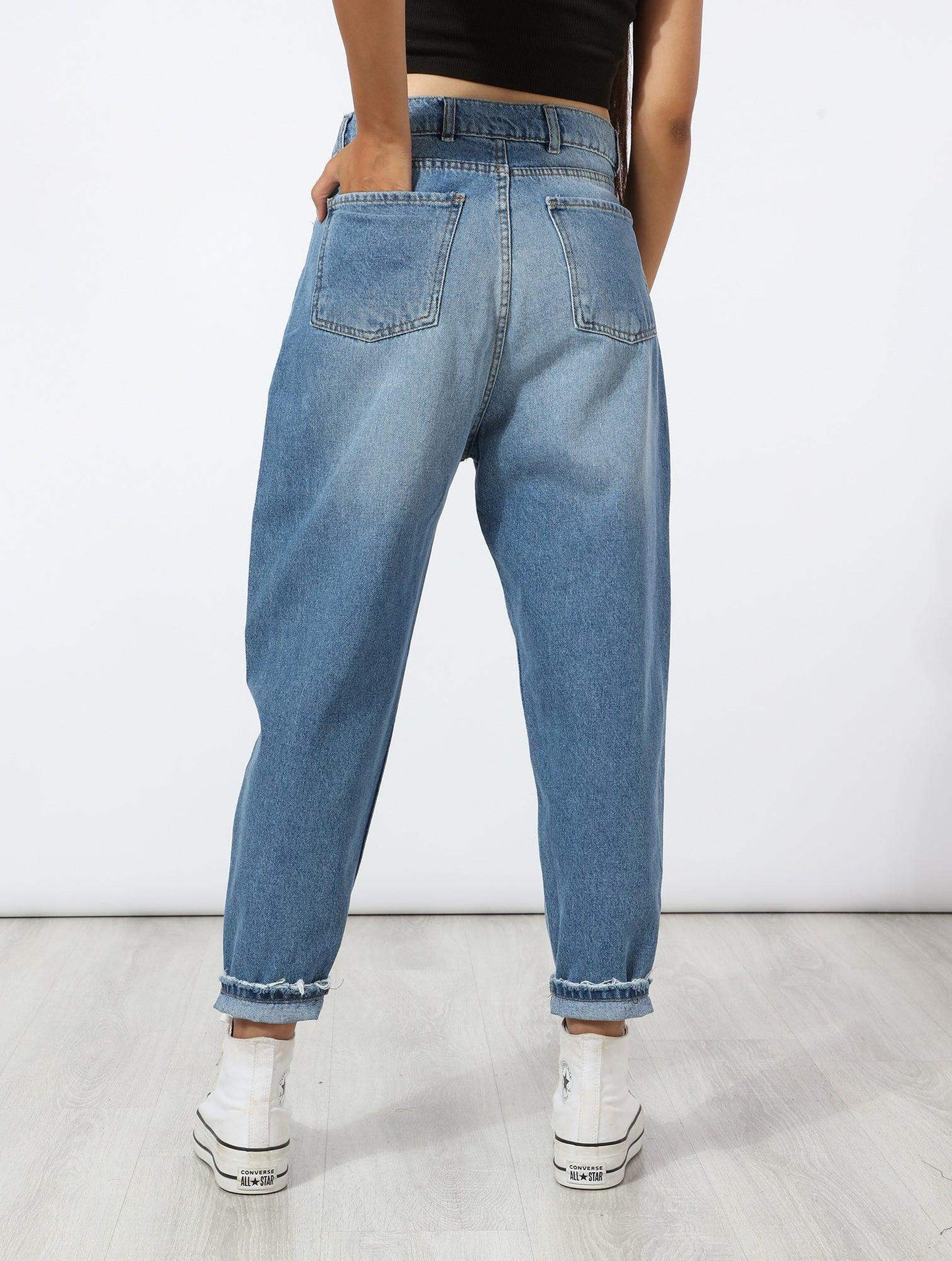 Standard Casual Mom Fit Jeans - Carina - ÙƒØ§Ø±ÙŠÙ†Ø§