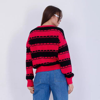 Bi-Tone Stripped pullover