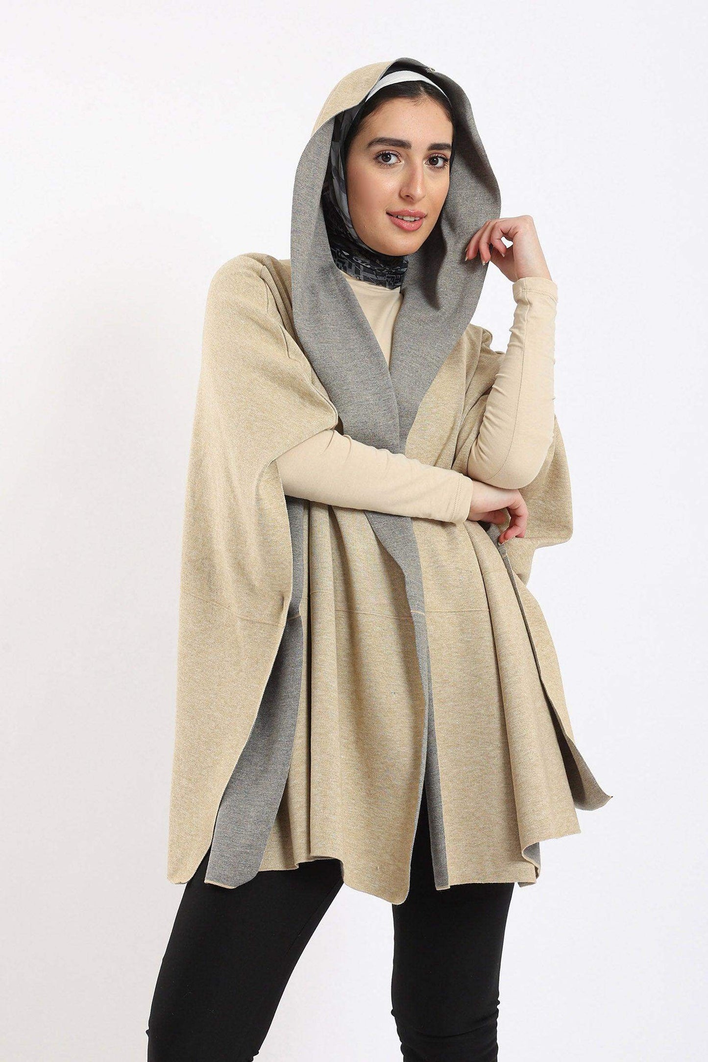 Two Tone Reversible Poncho - Carina - ÙƒØ§Ø±ÙŠÙ†Ø§