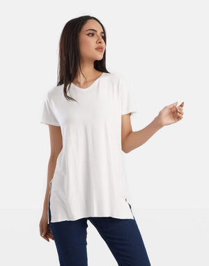 V-Neck Viscose T-Shirt - Carina - ÙƒØ§Ø±ÙŠÙ†Ø§