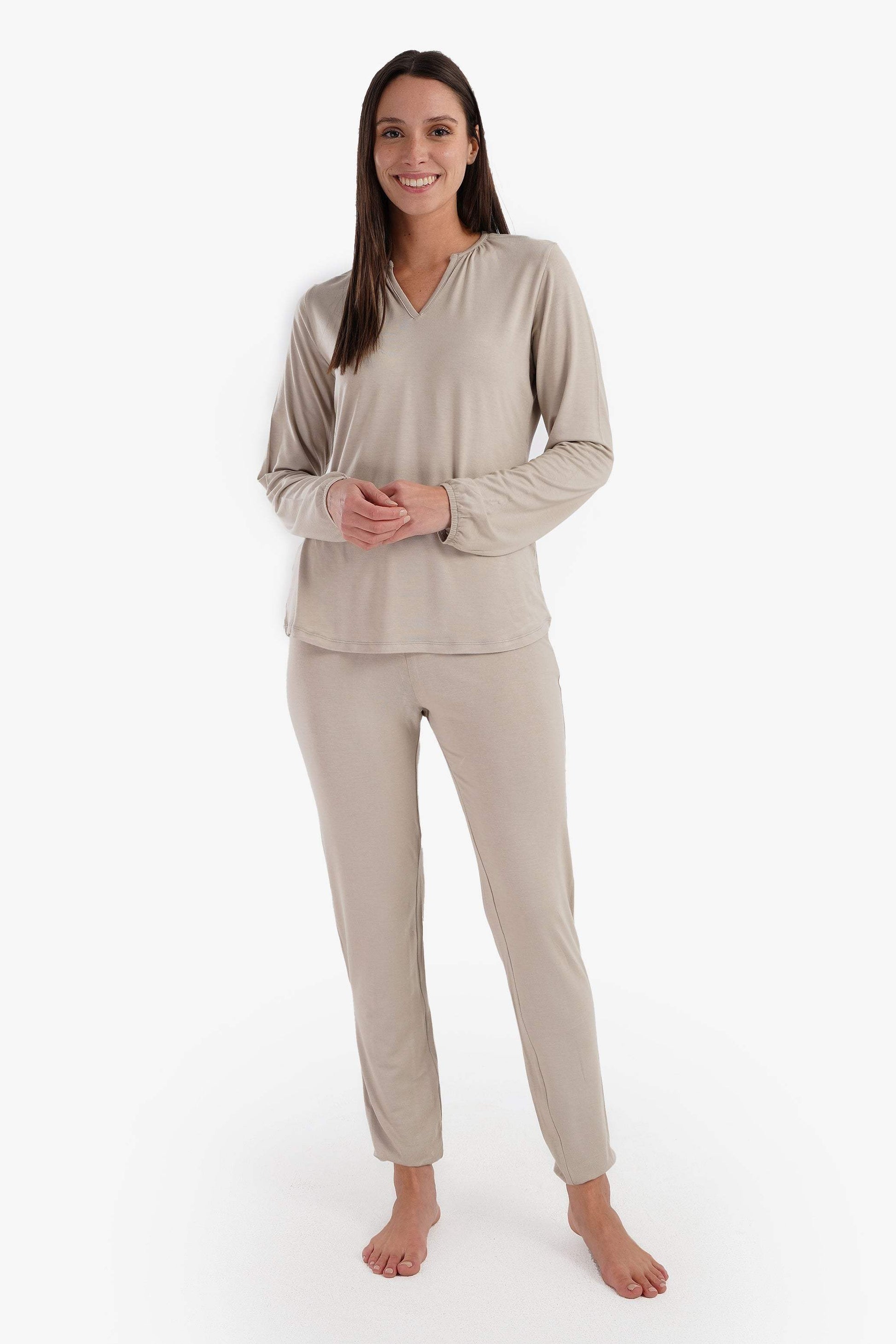 Viscose V-Neck Pyjama Set - Carina - ÙƒØ§Ø±ÙŠÙ†Ø§