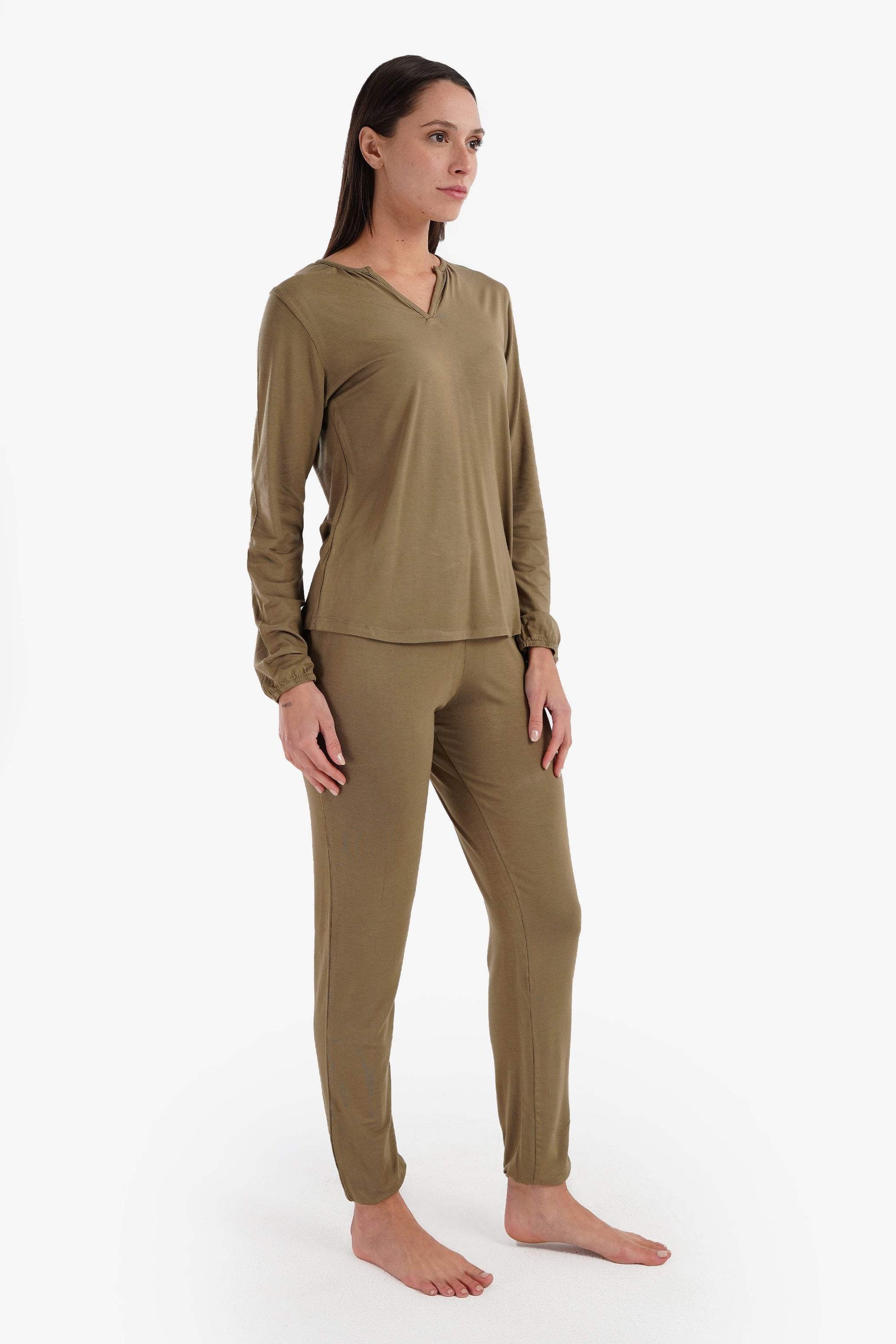 Viscose V-Neck Pyjama Set - Carina - ÙƒØ§Ø±ÙŠÙ†Ø§