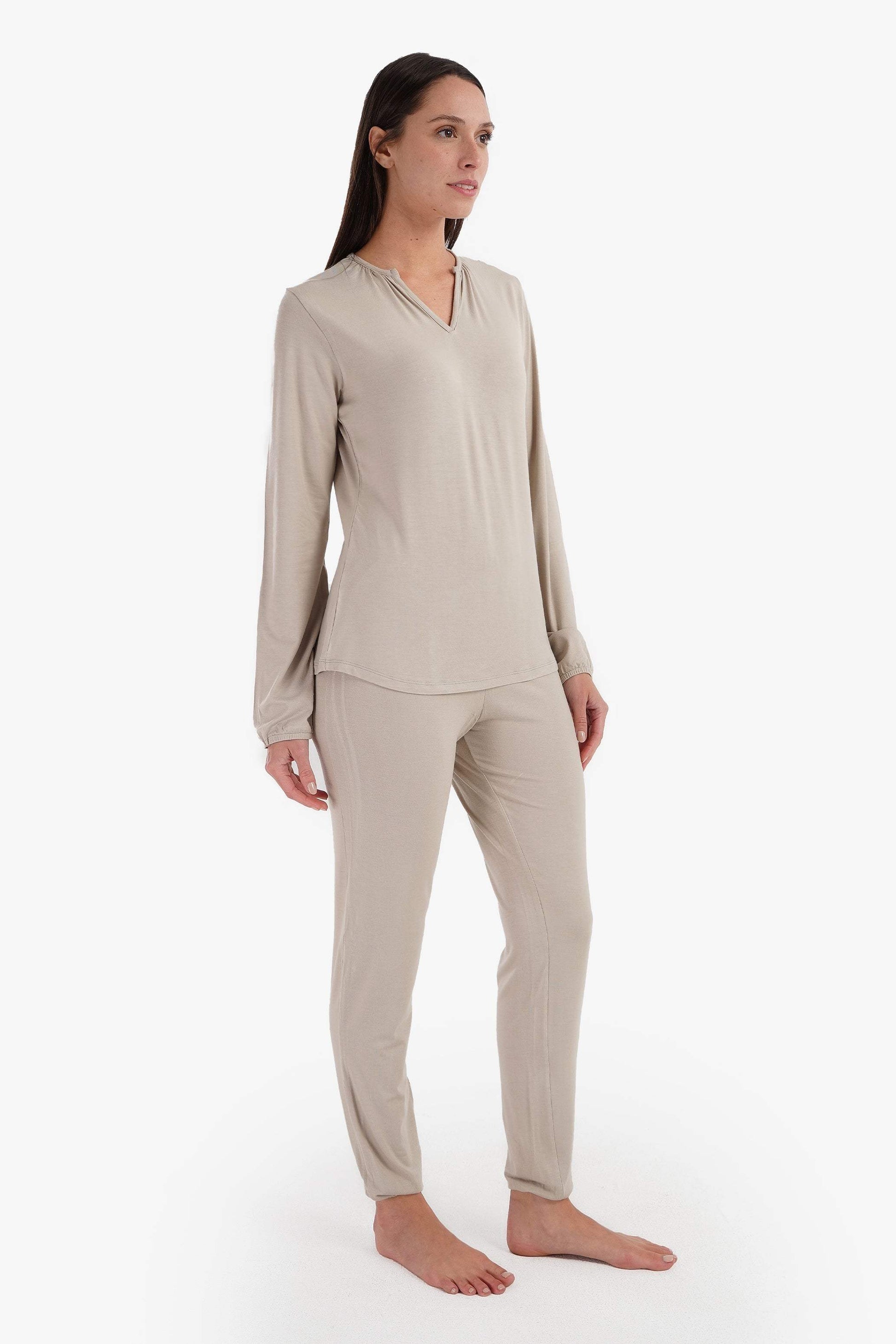 Viscose V-Neck Pyjama Set - Carina - ÙƒØ§Ø±ÙŠÙ†Ø§