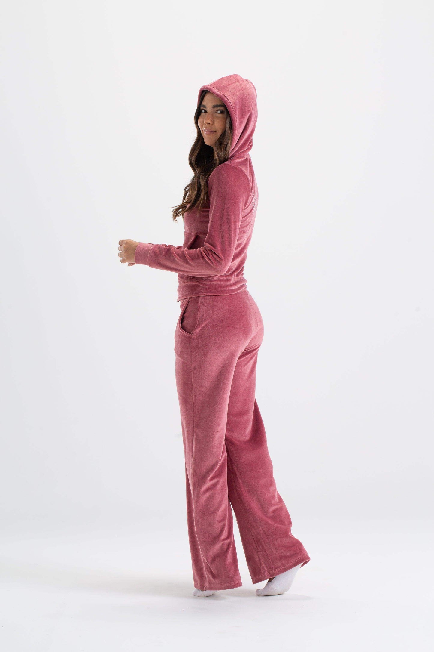 Warm Pink Velvet Pyjama Set - Carina - ÙƒØ§Ø±ÙŠÙ†Ø§