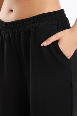 Wide Sweatpants - Clue Wear