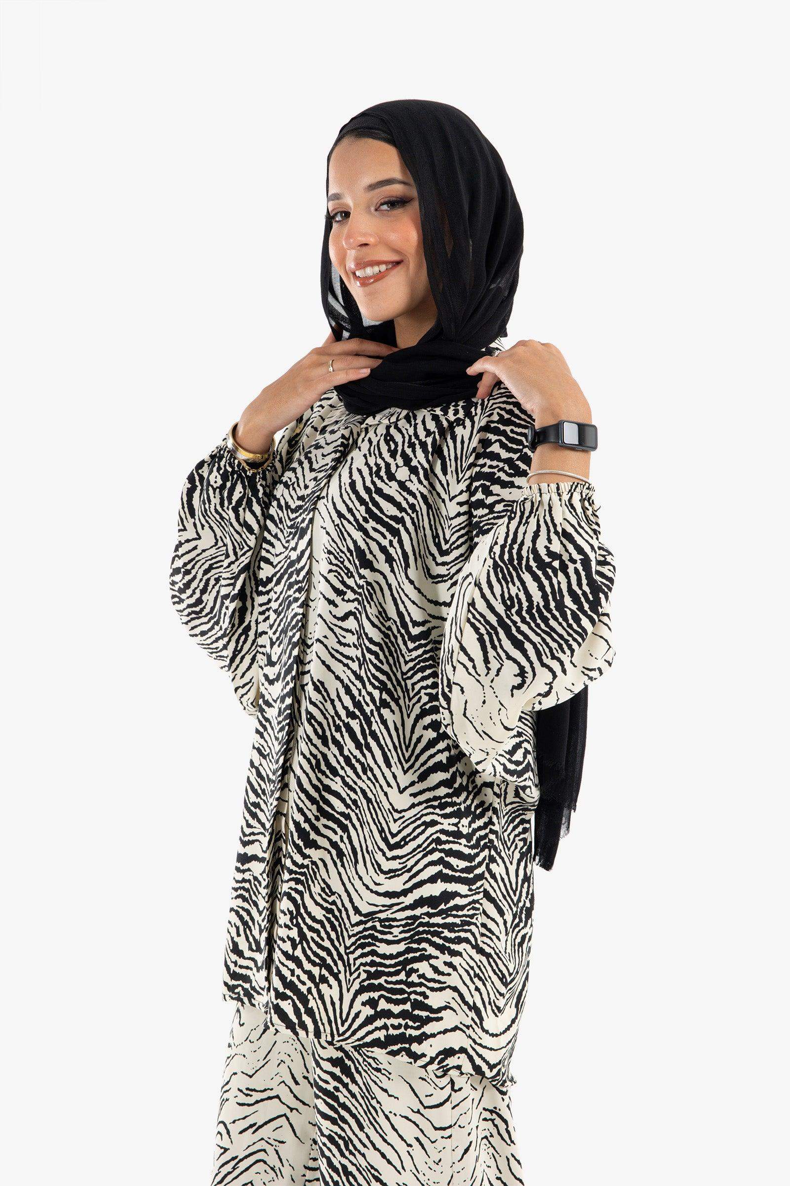 Zebra Pattern Crepe Blouse - Carina - ÙƒØ§Ø±ÙŠÙ†Ø§