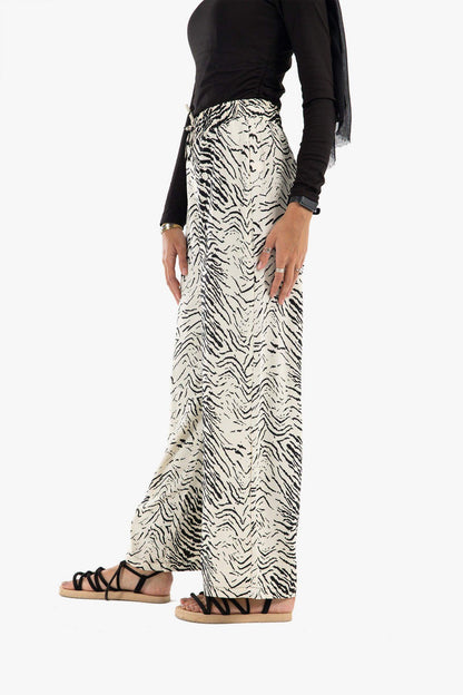 Zebra Pattern Crepe Pants - Carina - ÙƒØ§Ø±ÙŠÙ†Ø§