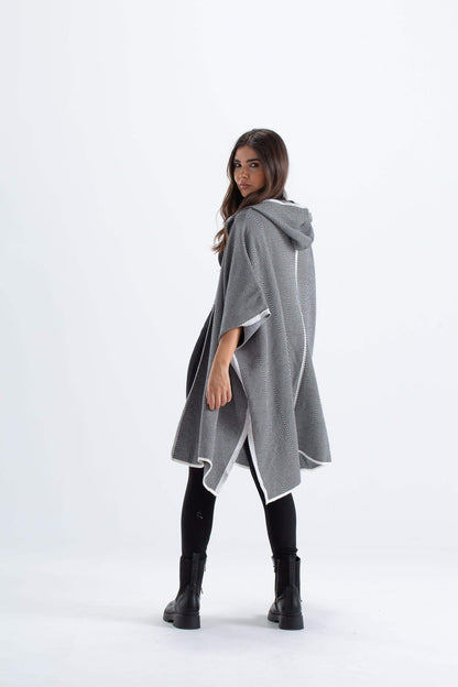 Zigzag Hooded Poncho - Carina - ÙƒØ§Ø±ÙŠÙ†Ø§